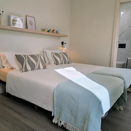 아파트 Penthouse With Pool - Faro Centre
