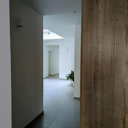 아파트 Penthouse With Pool - Faro Centre