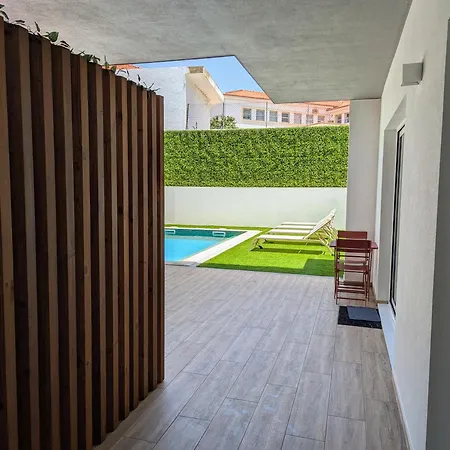 Penthouse With Pool - Faro Centre 아파트 파로